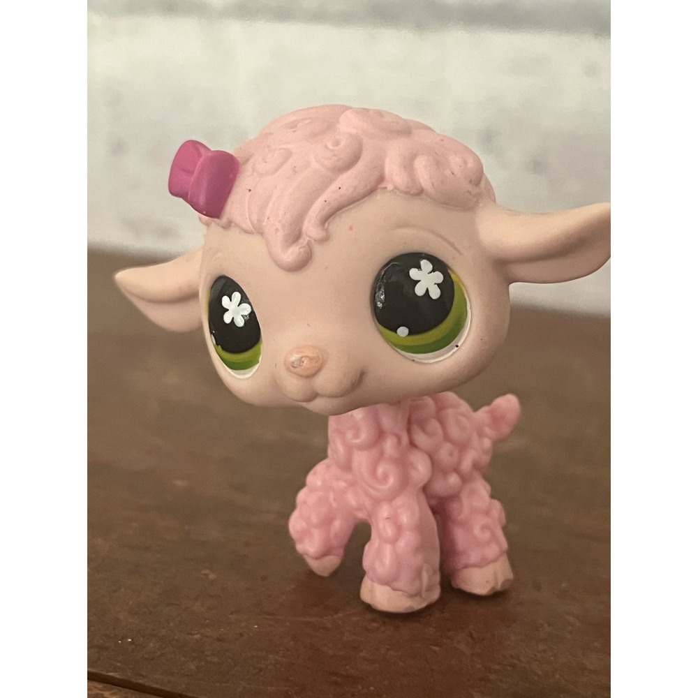 LPS Littlest Pet Shop # 585 Pink Lamb Green Eyes
